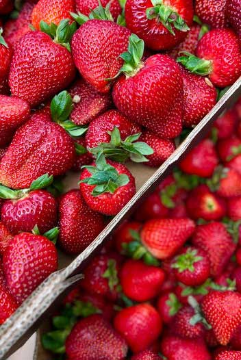 Strawberries - Main Ridge (250g punnet)